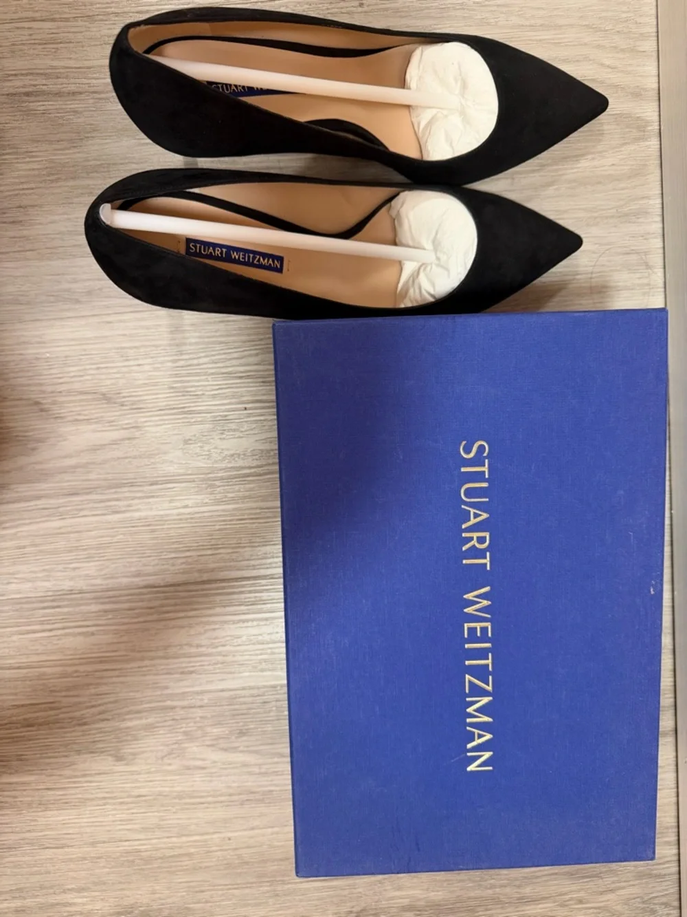 Stuart Weitzman Leigh 70 Black Suede Heels - Picture 2 of 4
